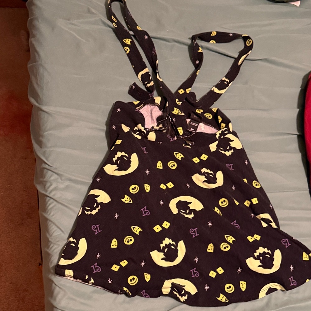 Hot Topic nightmare before Christmas skirt